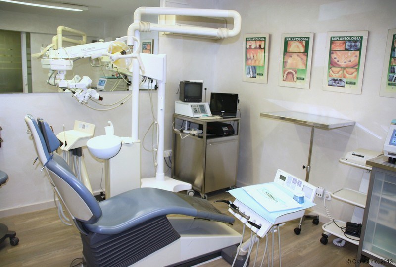 Clinique-Dentaire-Espagne-Barcelone. La clinique dentaire de Cunit (Espagne) vous offre la pratique de toute catégorie de traitements bucco-dentaires.